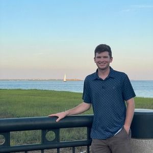 Meet your Posher, Clayton